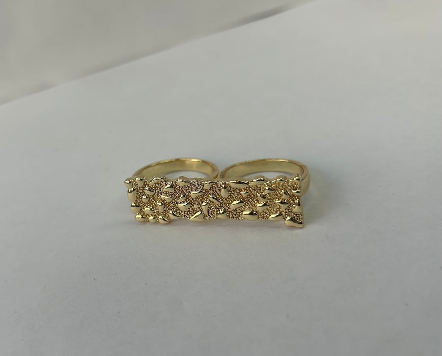 Nugget Double Finger Ring
